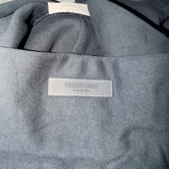 Fear of God Essentials Pullover Hoodie 'Stretch Limo' Black XS - Picture 6 of 8